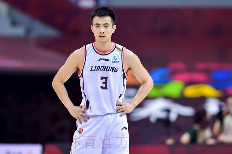 赵继伟工作室发文：赵继伟CBA职业生涯三分命中总数达900个